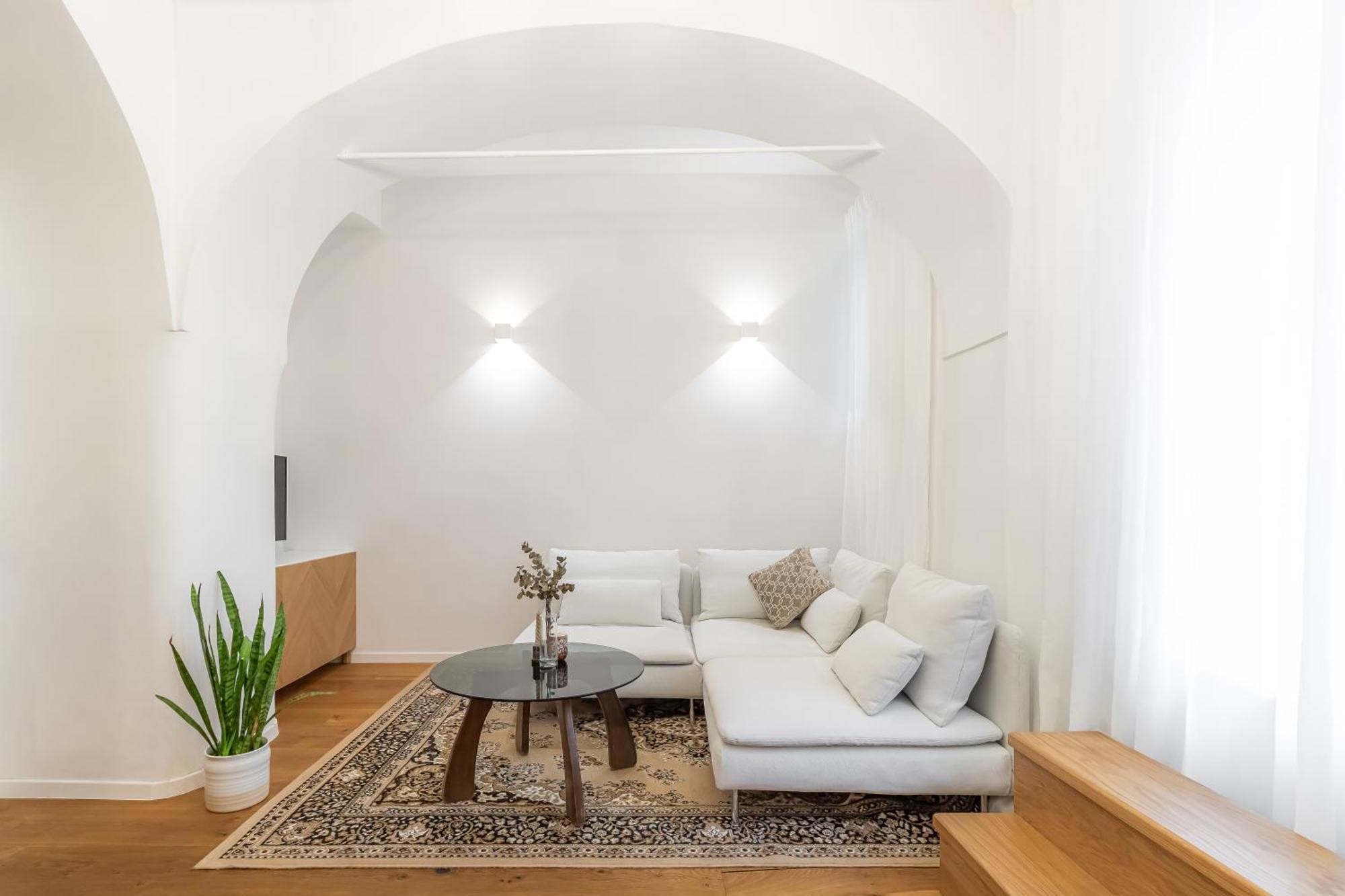 Mona Apartment